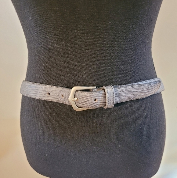 VINTAGE QUO VADIS Elegant Designs Woodwards & Stores Leather Belt, Grey - Picture 2 of 9